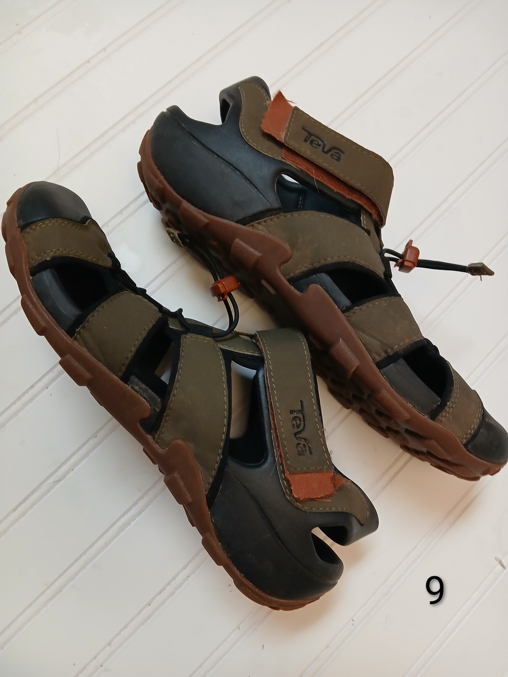 Teva Olive and Black Strapped Men's Outdoor Sandals